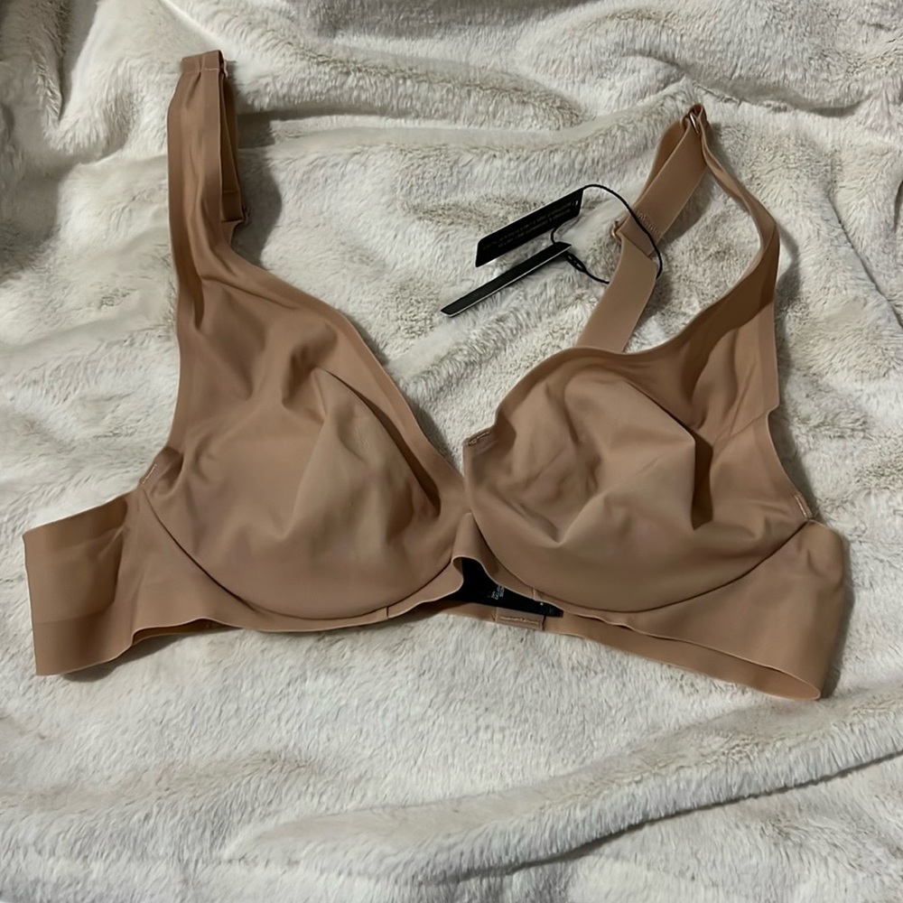 SKIMS Naked underwire Demi bra